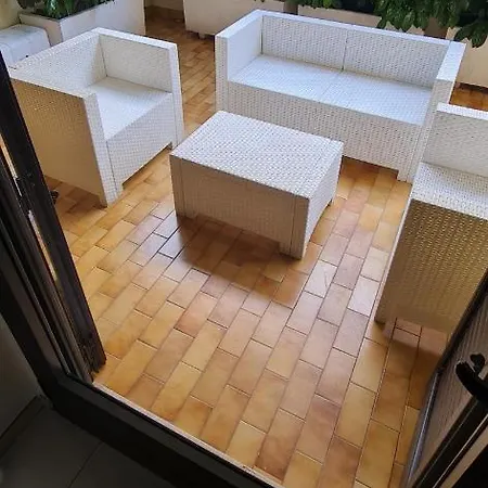 Aglaia فندق مبيت وإفطار غالّيبولي