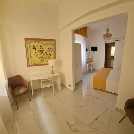 فندق مبيت وإفطار Aglaia 3*