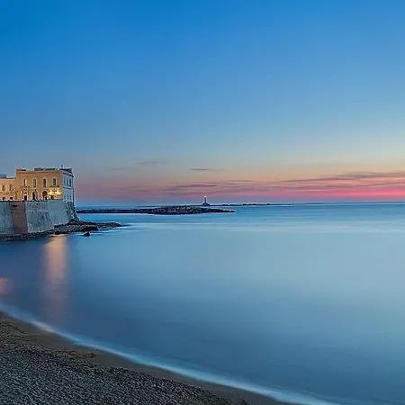 ベッド・アンド・ブレックファスト Aglaia 3*